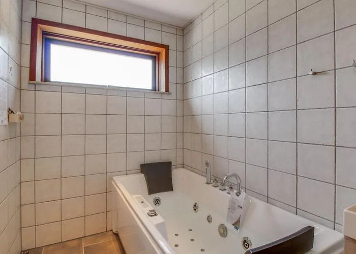 Gunkil - 800m From The Sea By Interhome Nyaraló *