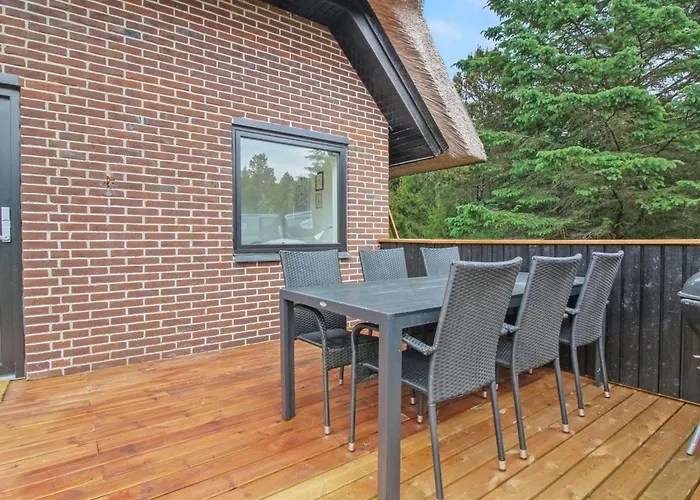 Gunkil - 800m From The Sea By Interhome Nyaraló *